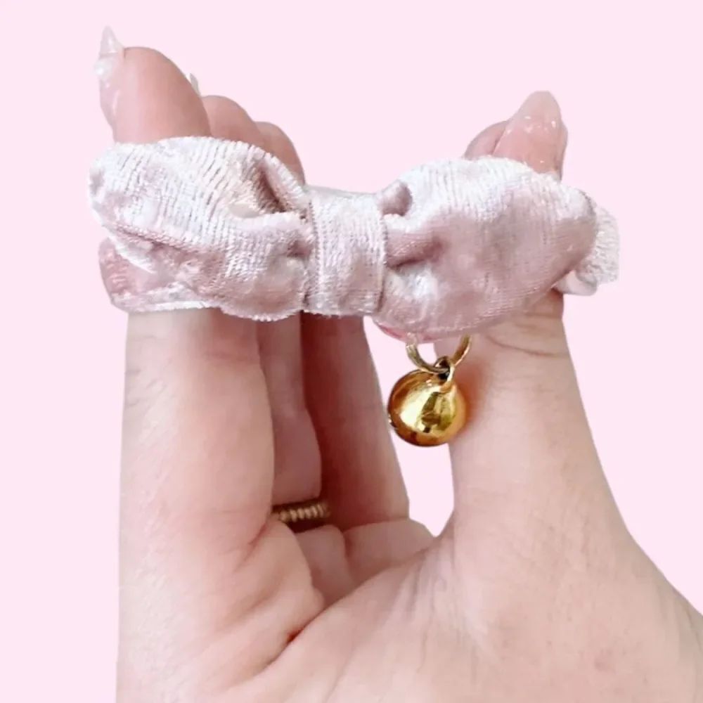 ✨3/$10✨NWOT Pink Velvet Kitten Collar